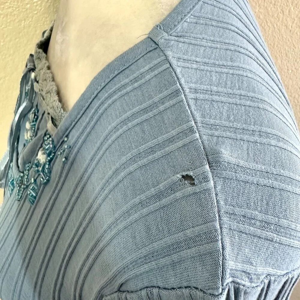 Adriane Dilafield Vtg Y2K Blue Beaded Bow Long-sleeved Top
